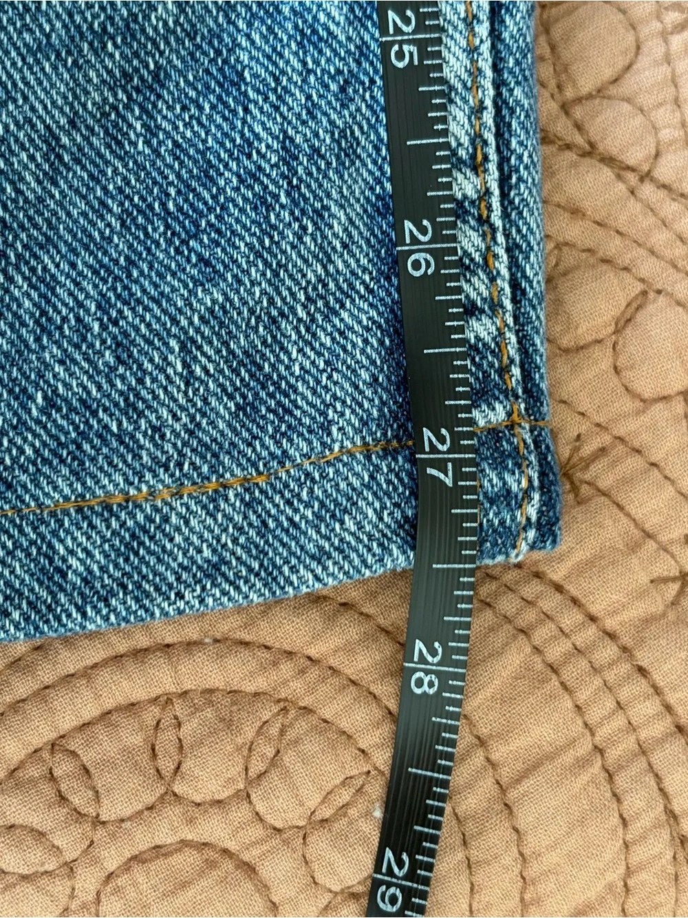 Levis 🔥 insanely